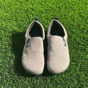 XERO Men's Casual Tan Slip-On Slippers